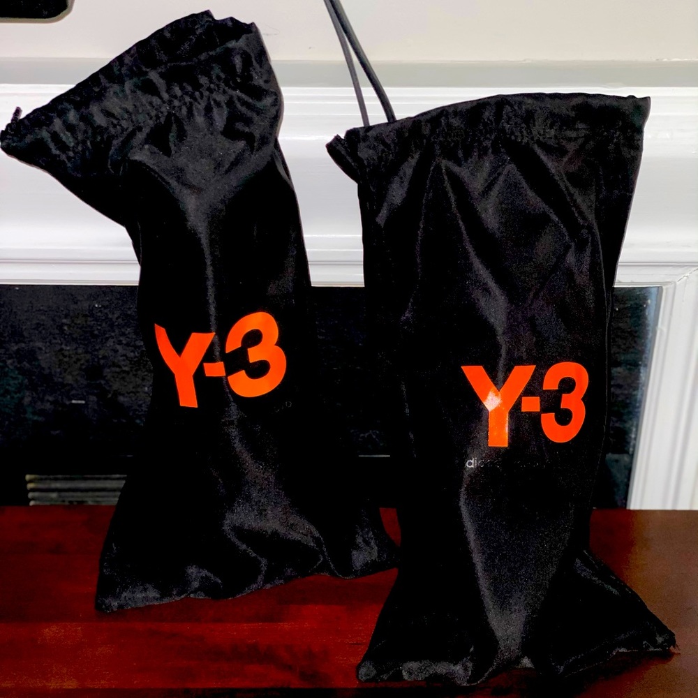 Y3 SNEAKERS